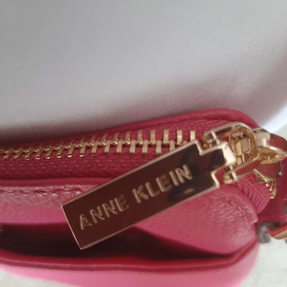 ANNE KLEIN 👛 NWT - Beautiful pink vegan shoulder bag with many compartments - Picture 6 of 14